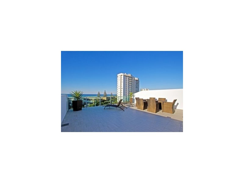 13-9 ‘South Beach’ South Street, Kirra QLD 4225