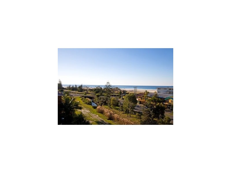 13-9 ‘South Beach’ South Street, Kirra QLD 4225