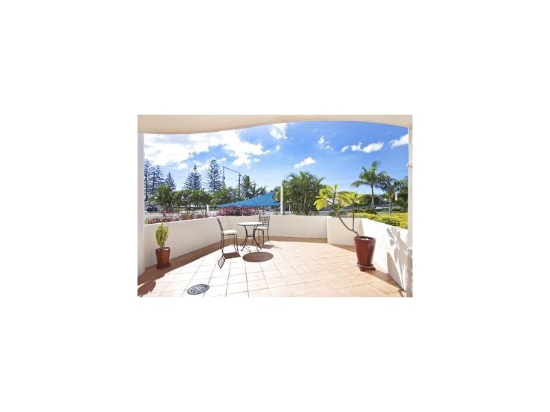 4/102 MUSGRAVE STREET – KIRRA PALMS, Kirra QLD 4225