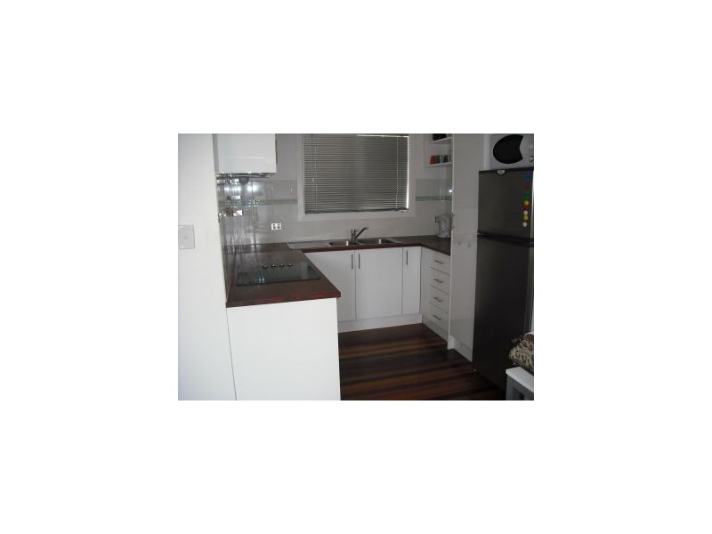 8 8 Tweed Street, Coolangatta QLD 4225