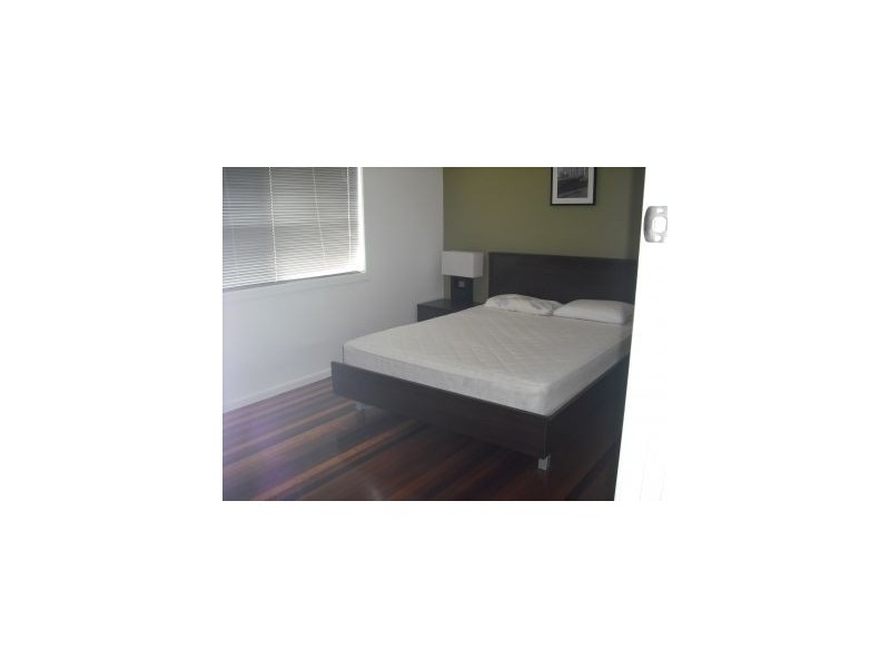 8 8 Tweed Street, Coolangatta QLD 4225