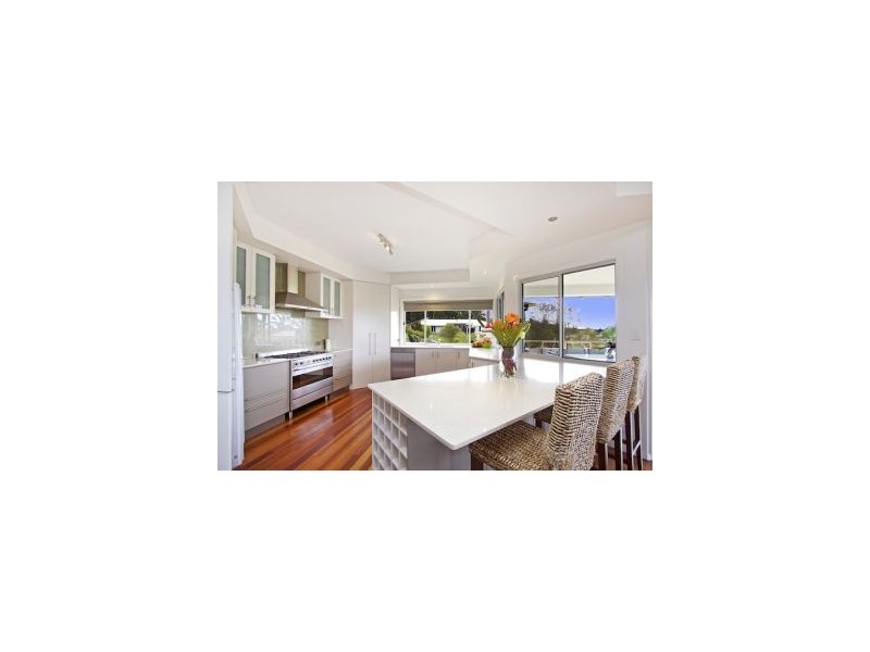 4 Lita Court, Tallebudgera QLD 4228