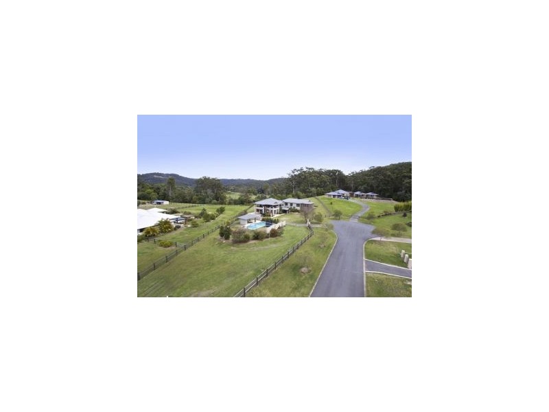4 Lita Court, Tallebudgera QLD 4228