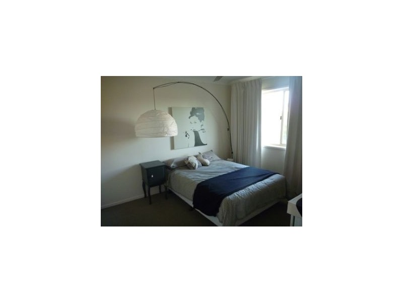 4/1 Bolton Street, Kirra QLD 4225