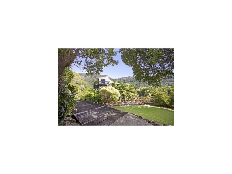 356 Petsch Creek Road, Tallebudgera Valley QLD 4228