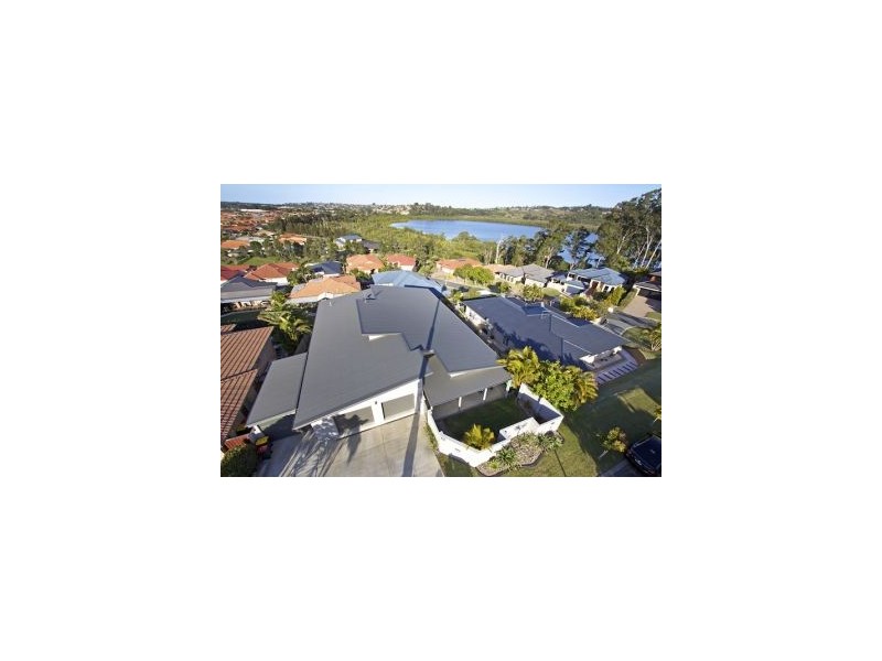 16 Daintree Close, Banora Point NSW 2486