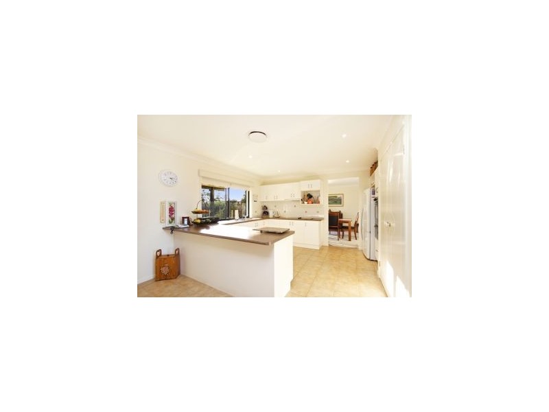 33 Daintree Close, Banora Point NSW 2486