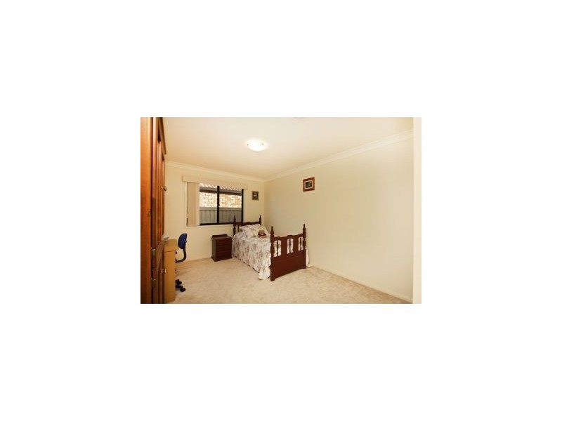 33 Daintree Close, Banora Point NSW 2486