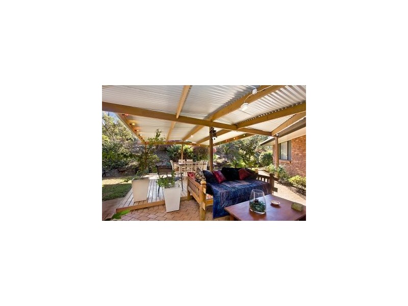 8 The Parapet, Banora Point NSW 2486