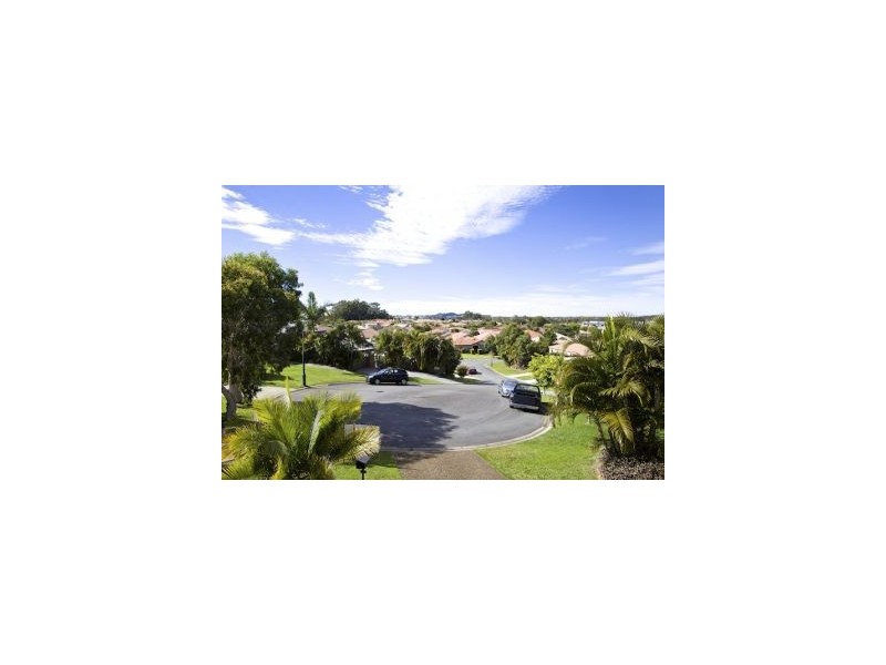 8 PYRENE PLC, Tugun QLD 4224