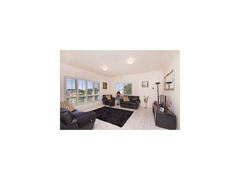 8 PYRENE PLC, Tugun QLD 4224