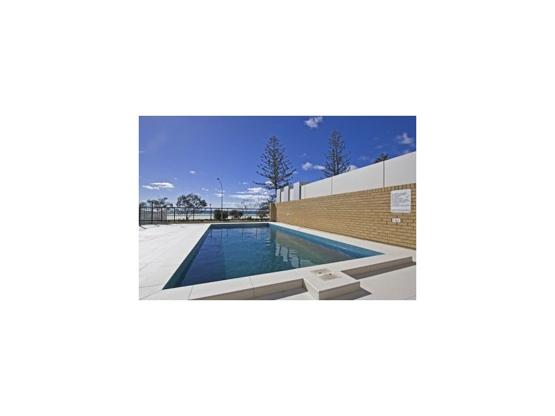 11-34 Musgrave Street “Centre Court”, Kirra QLD 4225