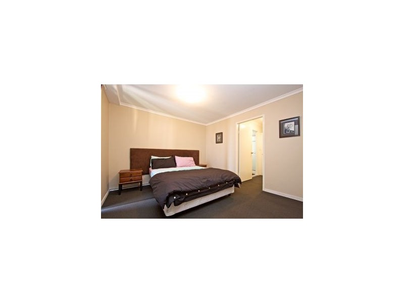 11-34 Musgrave Street “Centre Court”, Kirra QLD 4225