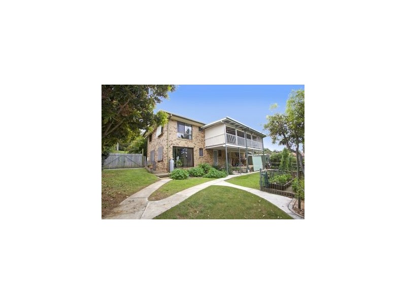 27 Glen Ayr Drive, Banora Point NSW 2486