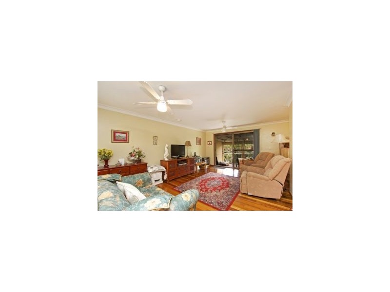27 Glen Ayr Drive, Banora Point NSW 2486