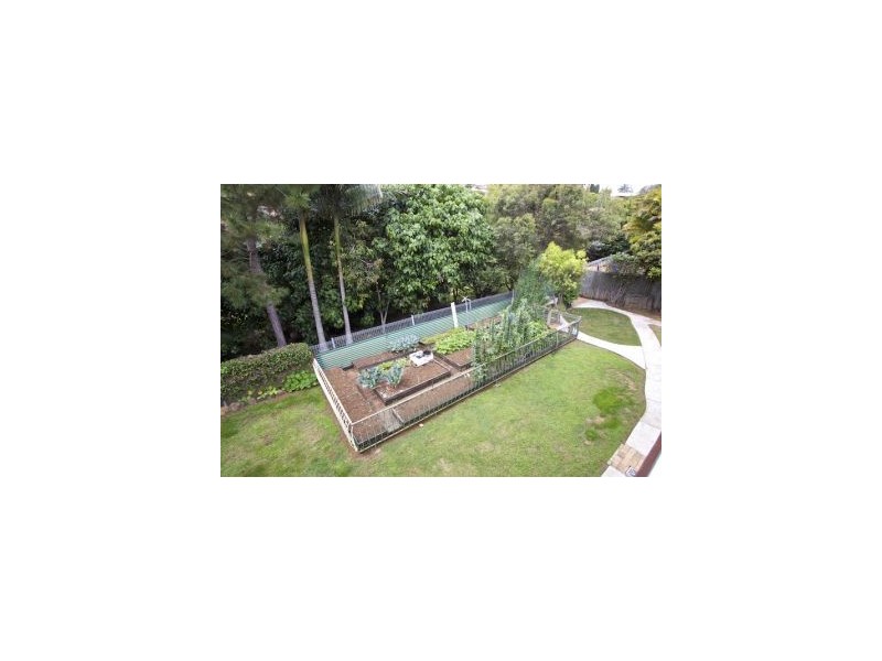 27 Glen Ayr Drive, Banora Point NSW 2486