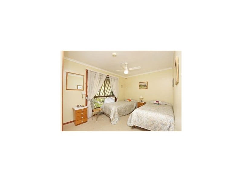 27 Glen Ayr Drive, Banora Point NSW 2486