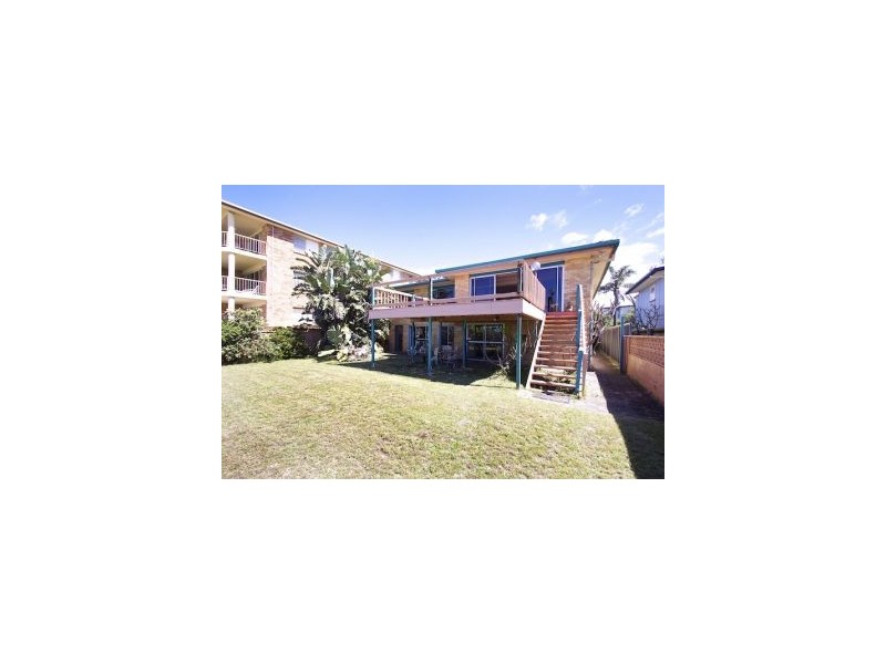 Bilinga QLD 4225
