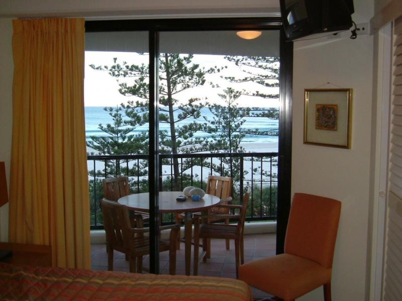 Coolangatta QLD 4225