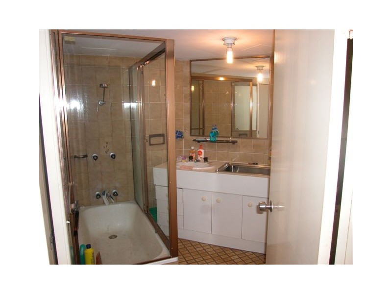 Unit 4/134 Pacific Parade, Bilinga QLD 4225