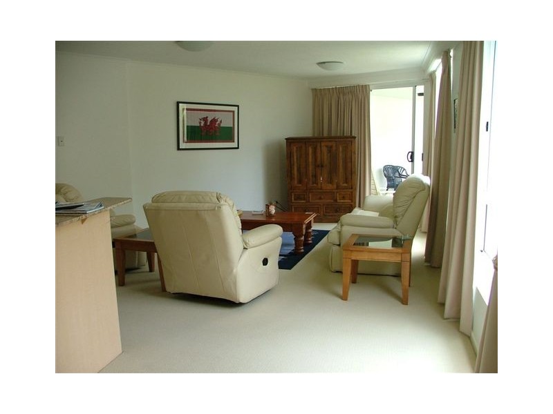 107/8-10 Douglas Street, Kirra QLD 4225