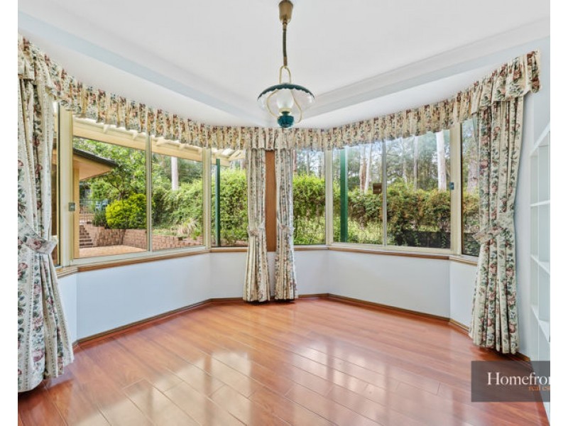 27 Cherrybrook  Road, West Pennant Hills NSW 2125