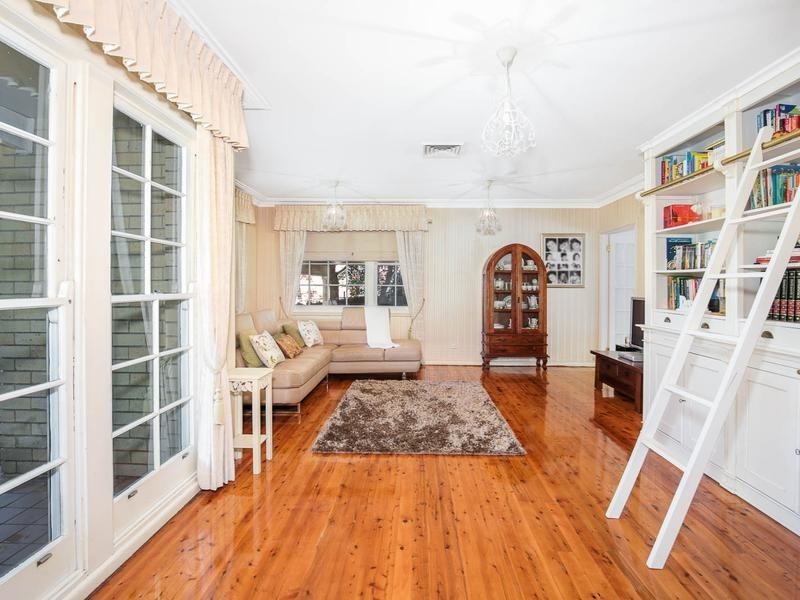 25 Cherrybrook Road, West Pennant Hills NSW 2125