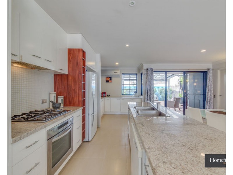 12 Dryandra Ave, Thornleigh NSW 2120