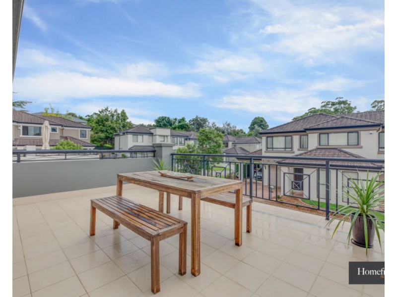12 Dryandra Ave, Thornleigh NSW 2120