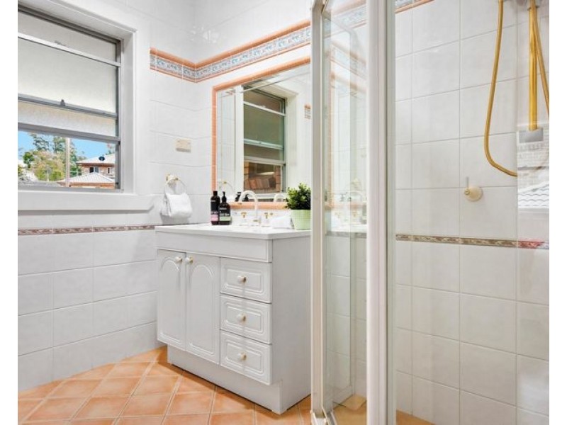 12 Janet Avenue, Thornleigh NSW 2120