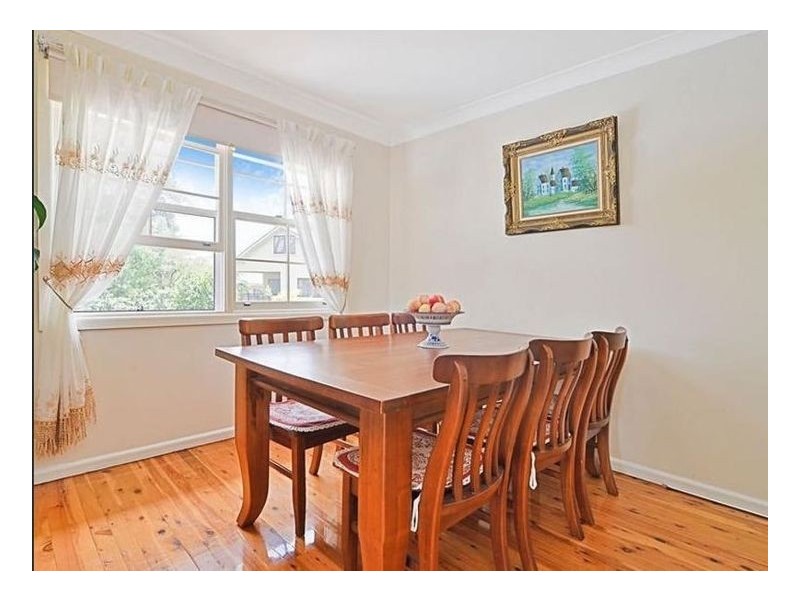 1 Wanawong Drive, Thornleigh NSW 2120