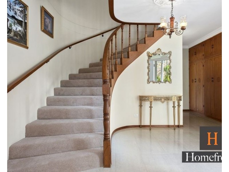 49 Oakleigh Avenue, Thornleigh NSW 2120