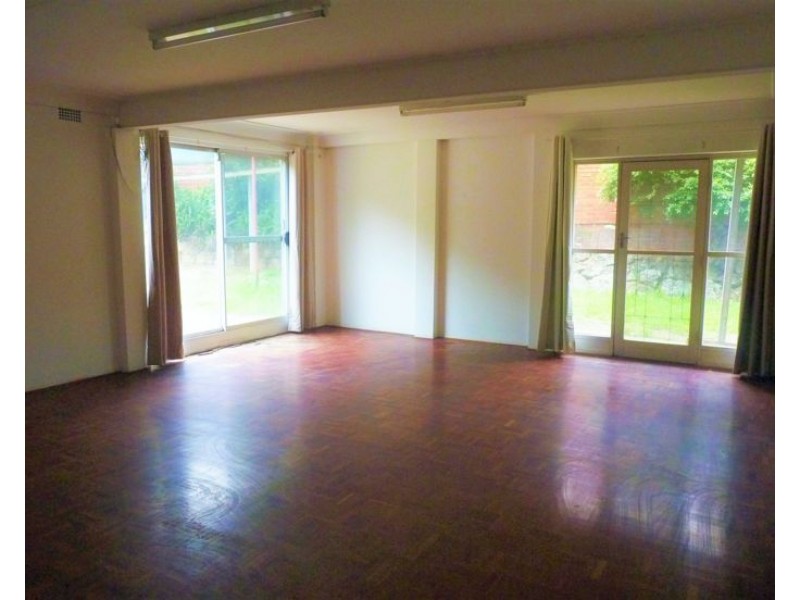 584 Pennant Hills Rd, Pennant Hills NSW 2120