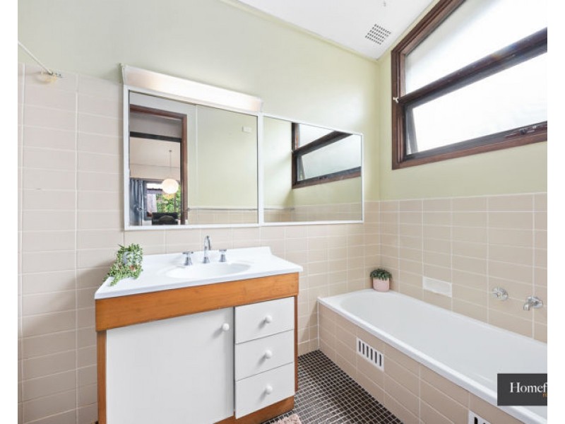 25 Cobbadah Ave, Pennant Hills NSW 2120