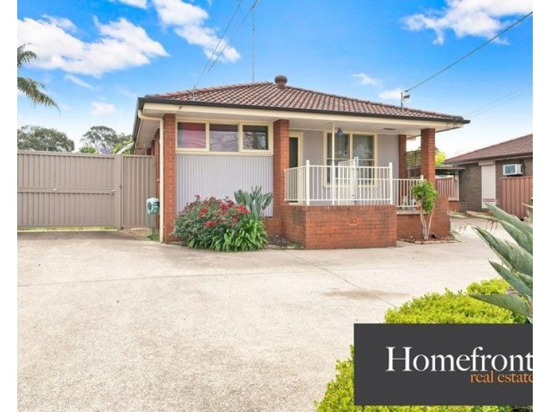 25 Mangariva Ave, Lethbridge Park NSW 2770