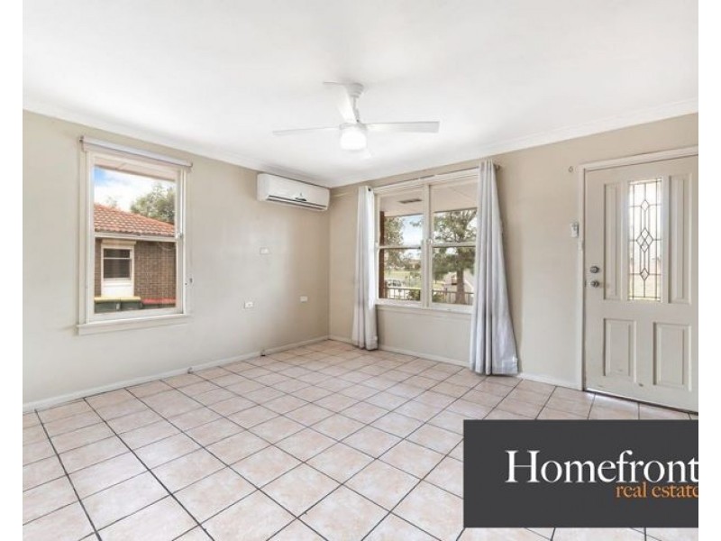 25 Mangariva Ave, Lethbridge Park NSW 2770