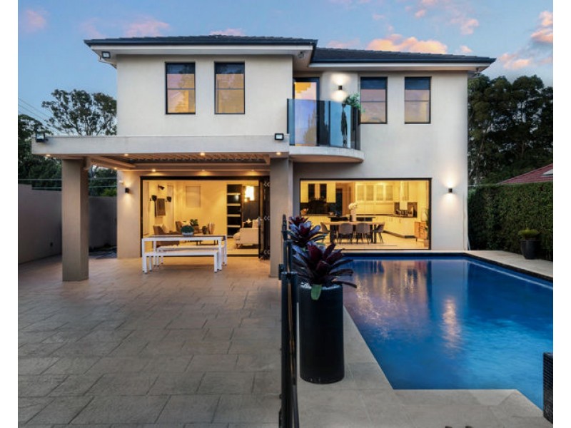 18 Dawson Avenue, Thornleigh NSW 2120