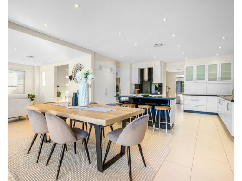 18 Dawson Avenue, Thornleigh NSW 2120