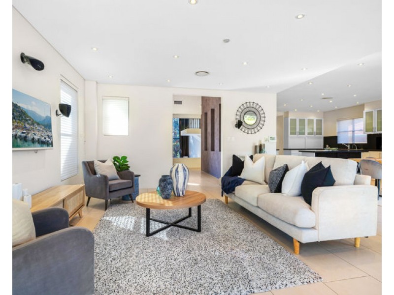 18 Dawson Avenue, Thornleigh NSW 2120