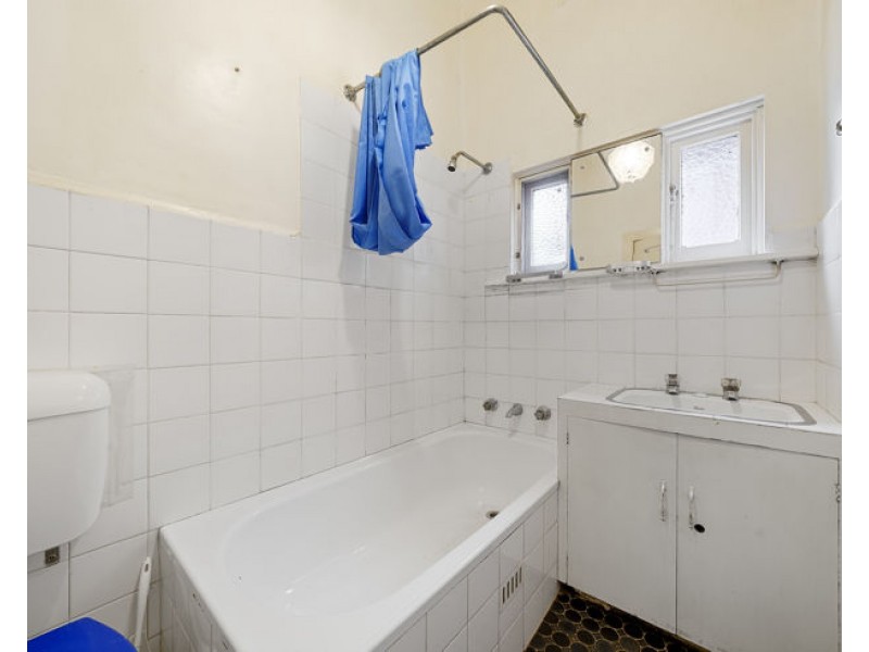 8 Boronia Avenue, Epping NSW 2121