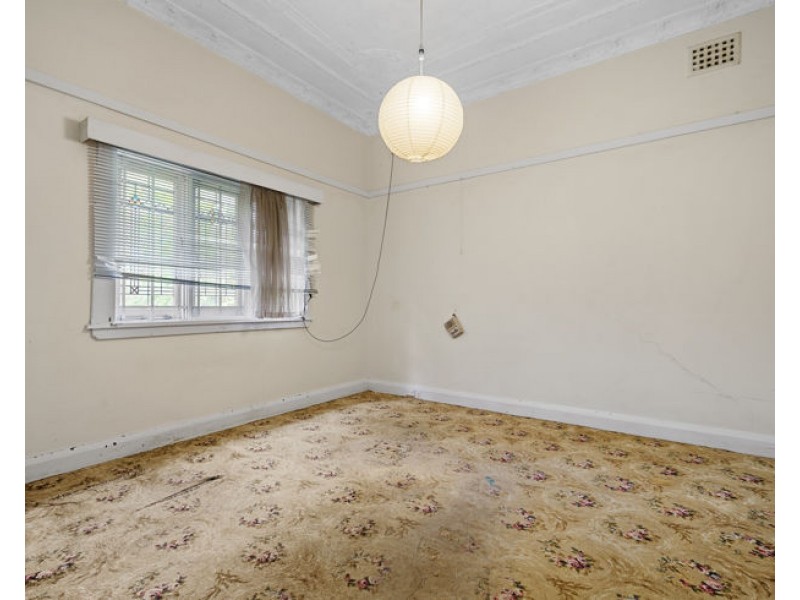 8 Boronia Avenue, Epping NSW 2121