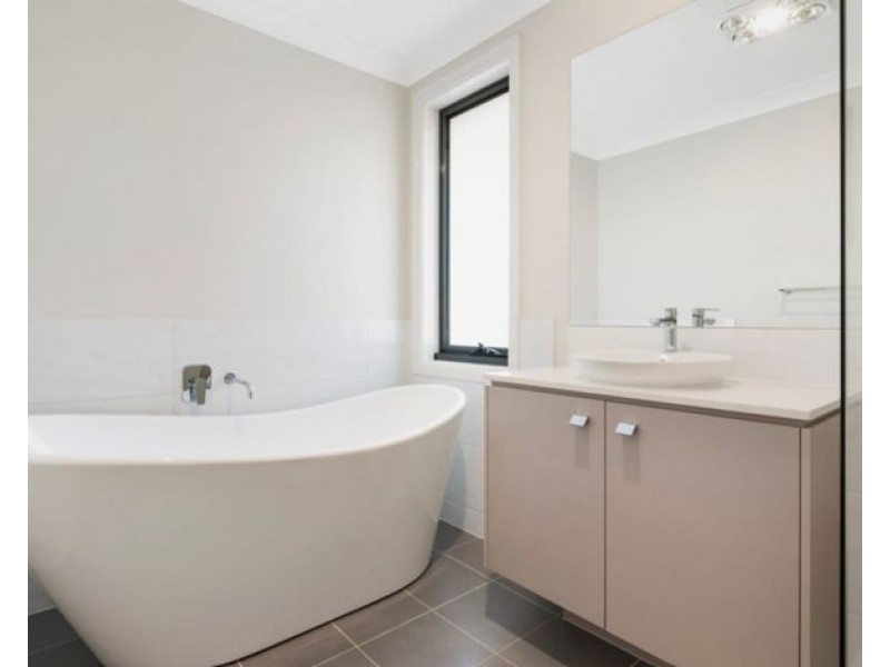 63A New Farm Road, West Pennant Hills NSW 2125