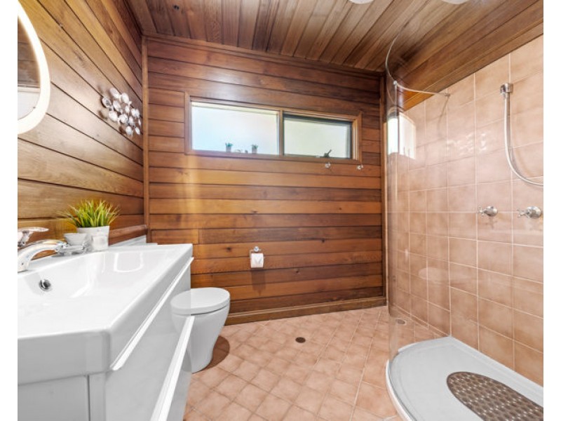 77 Duffy Ave, Thornleigh NSW 2120