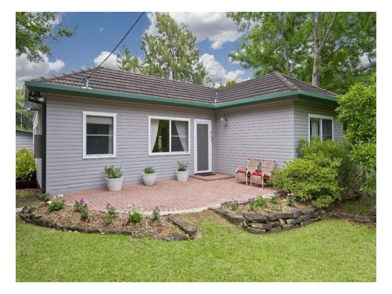 3 Giblett Ave, Thornleigh NSW 2120