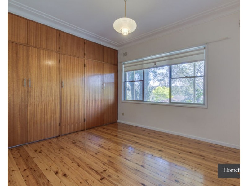 18 Yaralla Crescent, Thornleigh NSW 2120