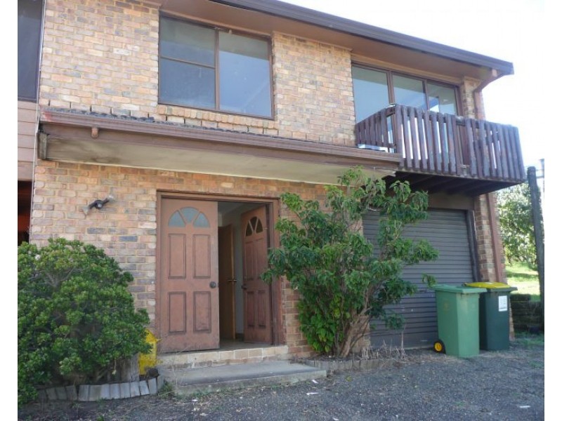 21 Derriwong Ave, Dural NSW 2158
