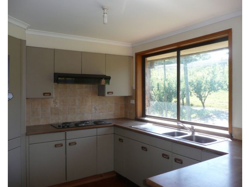 21 Derriwong Ave, Dural NSW 2158
