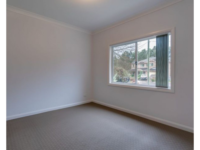 7 Oakleigh Ave, Thornleigh NSW 2120