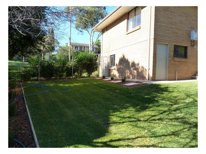 1 Carroll Place, Westleigh NSW 2120