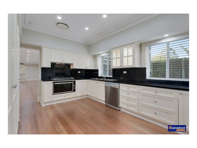 8 Roach Avenue, Thornleigh NSW 2120